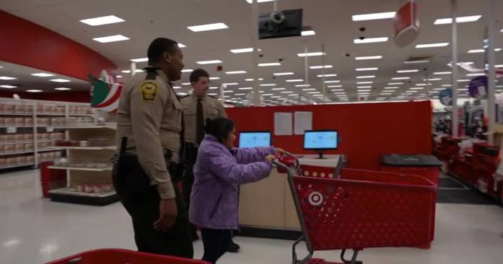 Hanover deputies taking kids shopping for holiday gifts is ‘all about connecting’