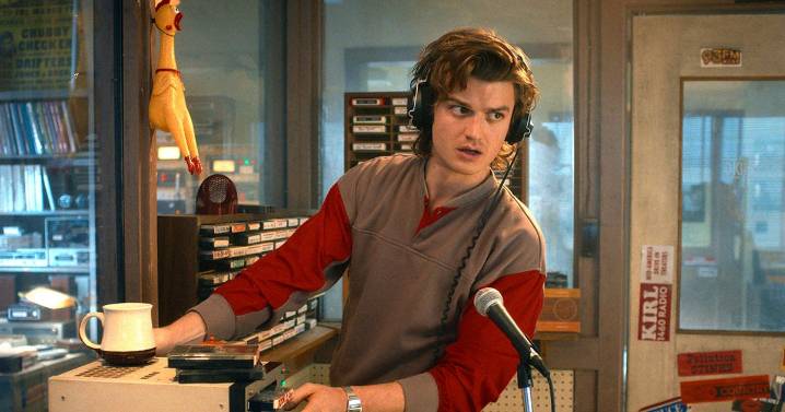 Stranger Things' Steve Harrington 'safe' from death as Duffer Brothers drop hint