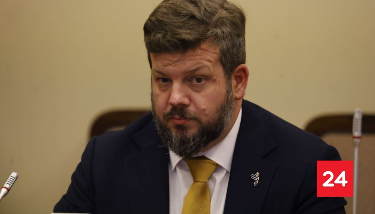 Kaiser acusa a Jara de "mentir" y dice que "no propuso jamás un empadronamiento", pero sí aparece en su programa