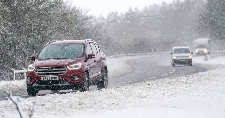 Snow forecast maps turn white as England hit as far south as Hampshire