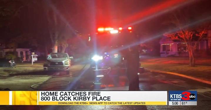 3 escape from home after early morning fire