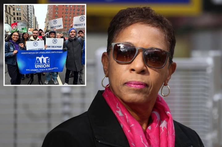 Ex-NYC Council staffers receives threatening demand to return back-pay checks they were told were legitimate
