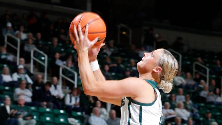 MSU women's basketball starter Theryn Hallock out with injury