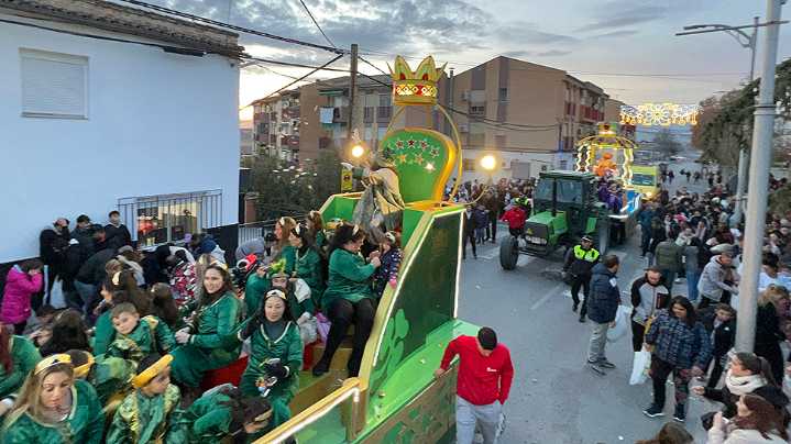 Conciertos, zambombas y cuatro cabalgatas de Reyes Magos en el programa de Navidad de Pinos Puente  