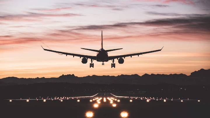 Major Airline Requests Notices In Competitor's Bankruptcy Proceedings