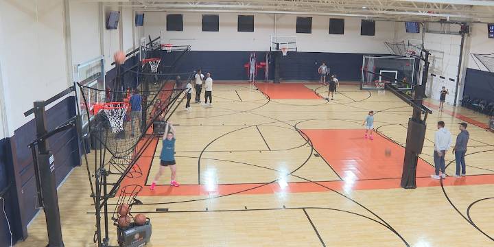 New high-tech basketball gym opens in Lexington with real