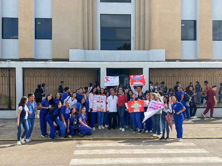 Estudiantes de la Unerg realizan actividades para prevenir el SIDA