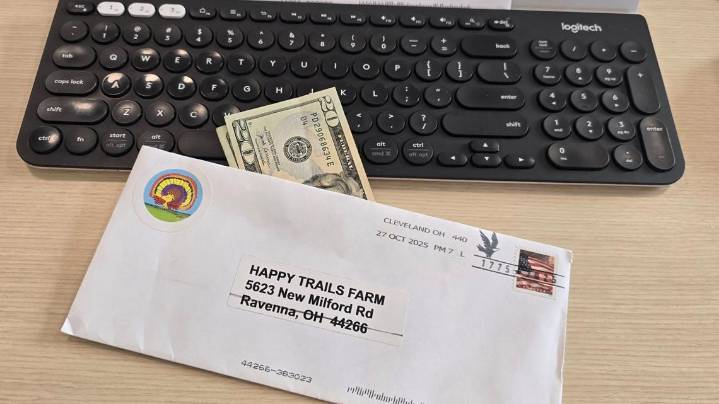 In the season of giving, mysterious monthly donor helps Happy Trails Farm Animal Sanctuary in Ravenna: Ready Pet GO!