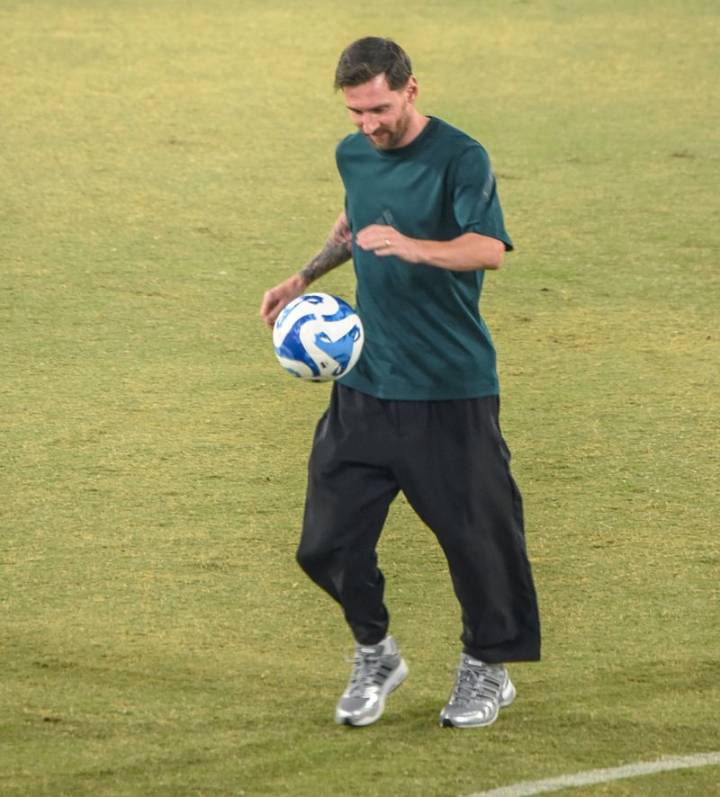 Besides PM Modi, Messi to meet CJI and Army Chief in Delhi