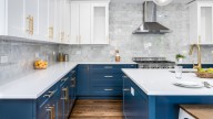 How To Elevate Blue Kitchen Cabinets With Colors That Accentuate Their Beauty
