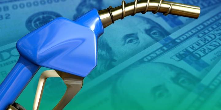 South Carolina gas prices tick up slightly, data shows