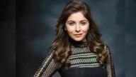 Kanika Kapoor Groped On Stage At MeGong Festival; Shocking Video Sparks Outrage Online
