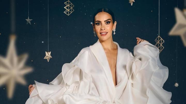 Cristina Pedroche revela su primer look de las campanadas: una novia flamenca celestial firmada por Juana Martín