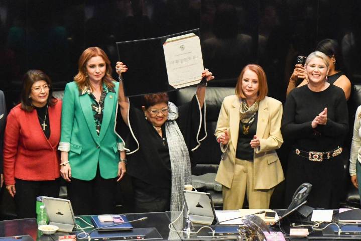 Ernestina Godoy como nueva titular de la FGR: Esta es su trayectoria