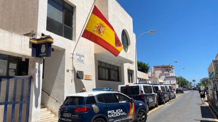 Muere un hombre de 35 años cuando la policía intentaba reducirlo en Torremolinos