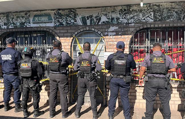 Fiscalía del Estado de Múzquiz realiza cateo en un negocio de compra