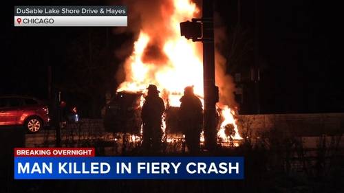 Chicago crash: 1 killed in crash near 63rd Street Beach, police say