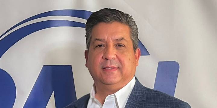 PAN otorga a García Cabeza de Vaca la representación regional para América del Norte