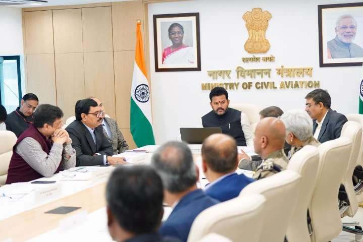 Amid IndiGo chaos, Aviation Ministry reviews winter fog preparedness