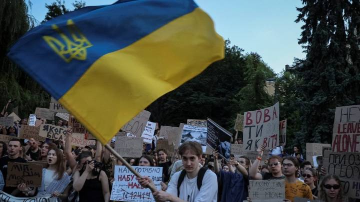 Ukraine Is Fighting Two Wars: Inside Its Long, Unfinished Battle Against Corruption