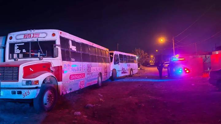 Chofer de camión urbano fallece al llegar a su casa en Vistas Cerro Grande