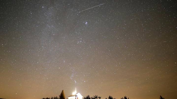 One of the best meteor showers of the year peaks this weekend. Here's when to look up