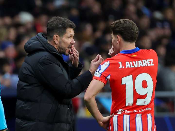 Simeone asegura que el mal momento del Atlético se debe a la "falta contundencia": ¿Un palo para Julián Alvarez?