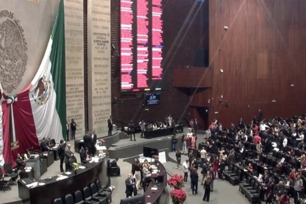 Turna Cámara a Senado Ley de Aguas tras 24 hrs de debate