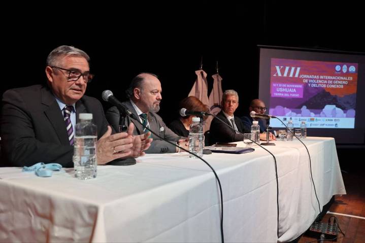 El Fiscal Urquiza destacó los avances de las XIII Jornadas Internacionales de Violencia de Género