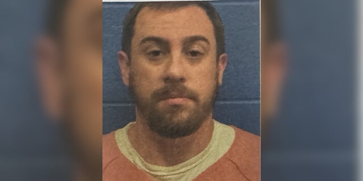 Assistant band director at Oak Grove arrested, charged with touching child for lustful purposes