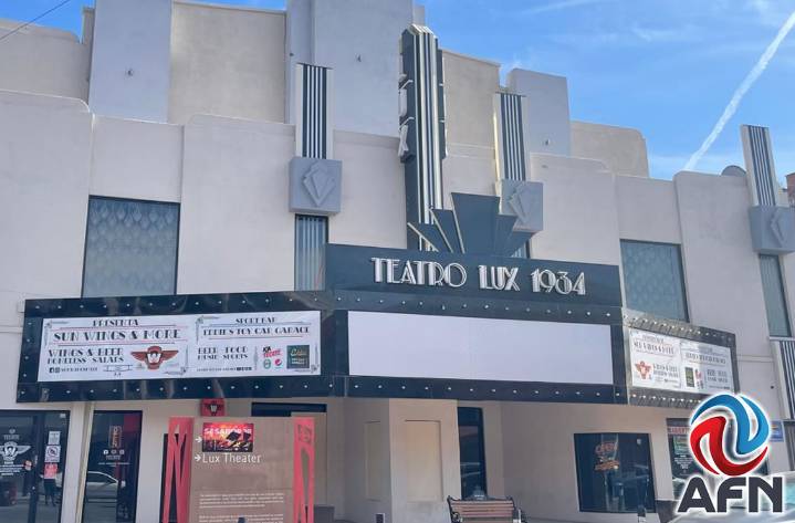 Renta Ayuntamiento oficinas junto a comercios que venden alcohol