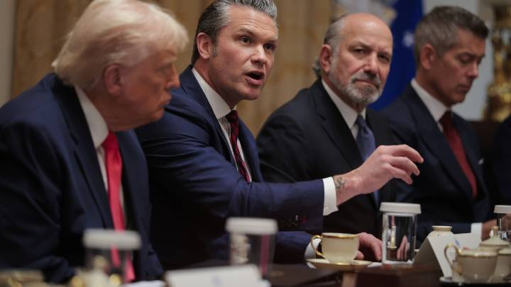 White House justifies strikes on boat survivors, but it's unclear where buck stops