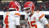 Best bets for Texans vs. Chiefs, NBA, NHL on Sunday, Dec. 7