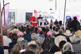 Inicia Lupita Cuautle entrega de Canasta Navideña 2025