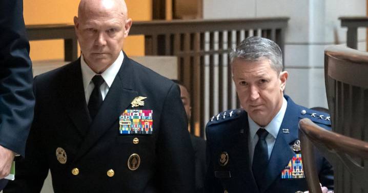 Admiral: No 'kill them all' order in boat attack