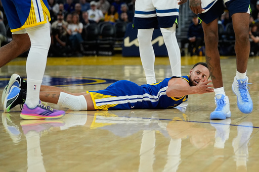 Curry anota 39 en su regreso, pero Timberwolves vencen a Warriors 127