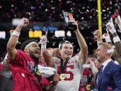 No. 2 Indiana beats No. 1 Ohio St. 13-10 to end Big Ten title drought, lock up top playoff seed