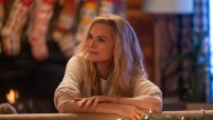 'Oh. What. Fun.' Review: Michelle Pfeiffer in Generic Holiday Dramedy