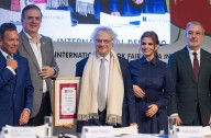 Amin Maalouf sacude a la FIL Guadalajara 2025: “La literatura es más indispensable que nunca”