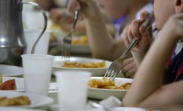 Comedores jujeños denuncian atraso y falta de actualización de fondos: "$150 por chico"