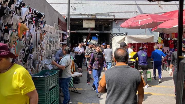 Metro dará uniformes y tarjetones a vendedores autorizados en 2026