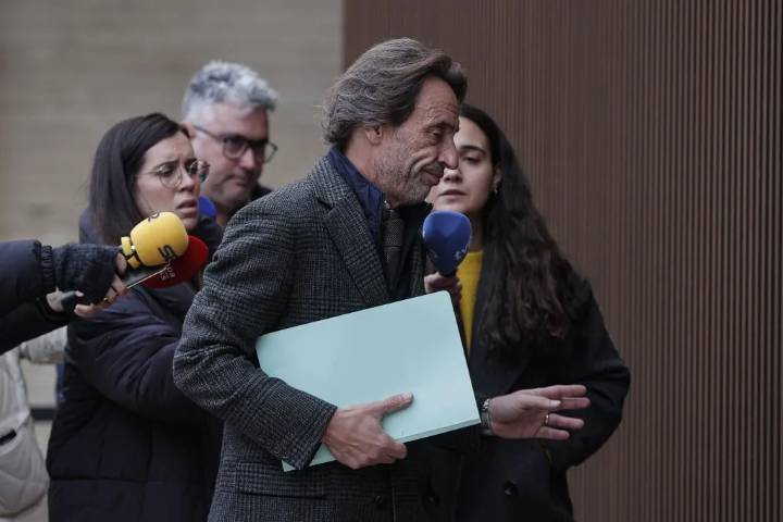 La jueza de la dana insinúa que el jefe de gabinete de Mazón daba las "órdenes del presidente" a Pradas pero rechaza imputarlo