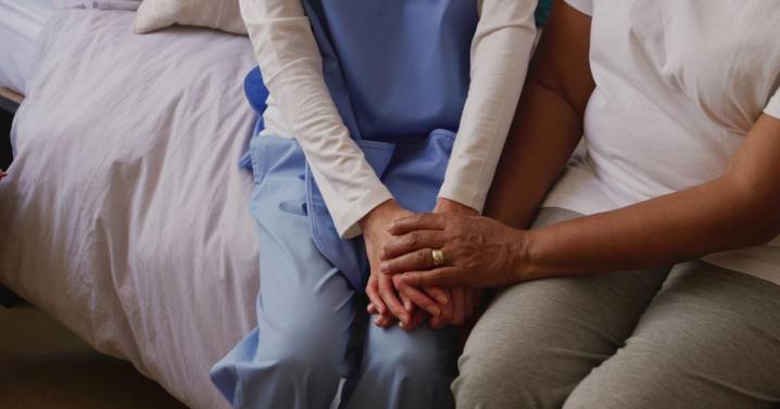 Pritzker signs medical aid in dying bill into law