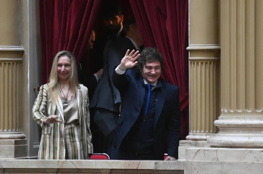 "Cristina libre", "La casta tiene miedo" y una jura caliente