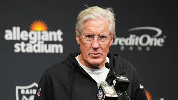 Pete Carroll defends field goal decision after backlash from the Raiders' loss to Broncos