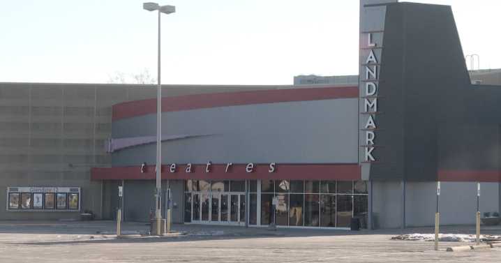 Community divided over potential redevelopment plans at Glendale Town Center