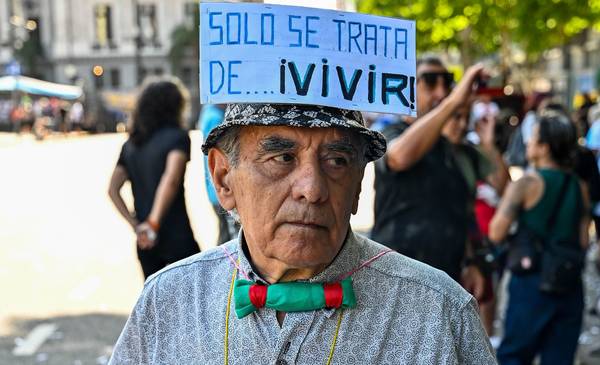 Las jubilaciones aumentarán 2,5% en enero: la mínima será menor a $350 mil