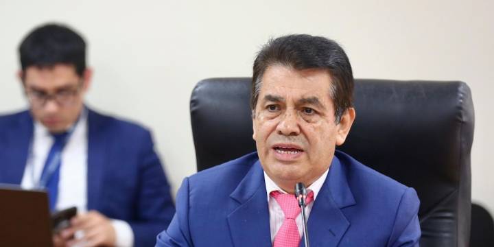 Tomás Gálvez remueve al fiscal a cargo de la carpeta fiscal en su contra por el caso Cuellos Blancos