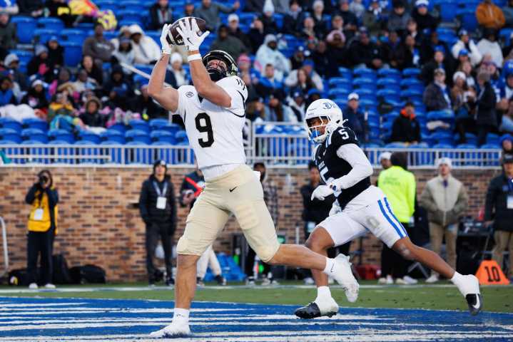 Locals in College Football: Sawyer Racanelli ends regular season with career