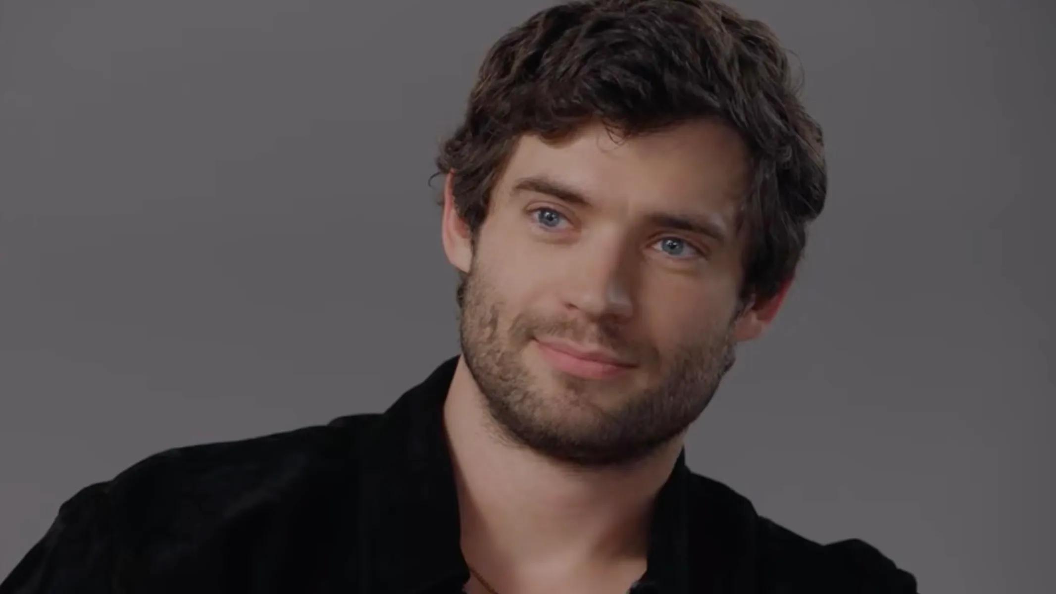 David Corenswet sparks debate with comment on Jonathan Bailey kiss scene